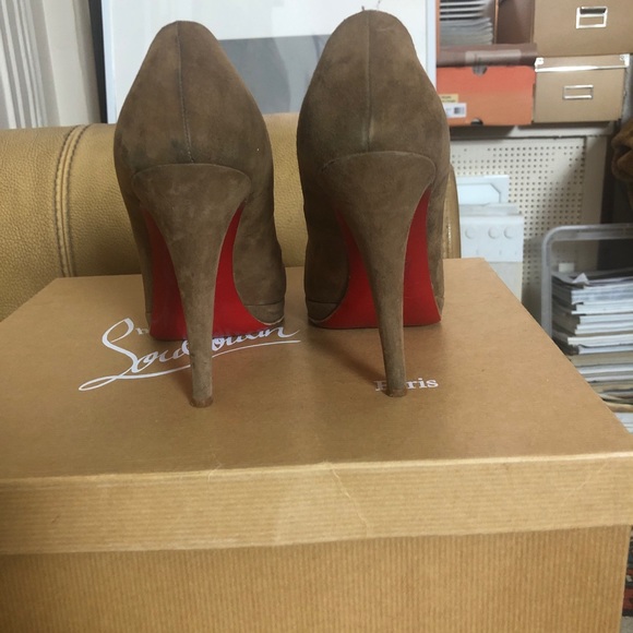 Christian LouBoutin Shoes. Size 38